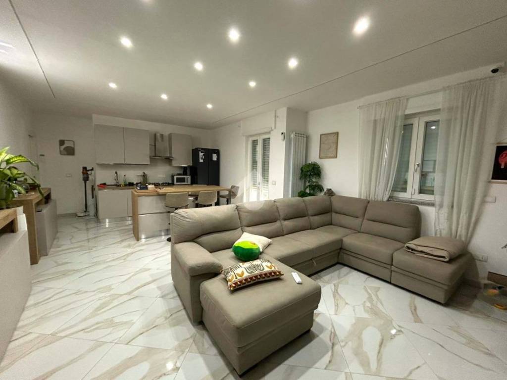 Appartamento a Casoria in Via Pio XII, 43 - Foto 2