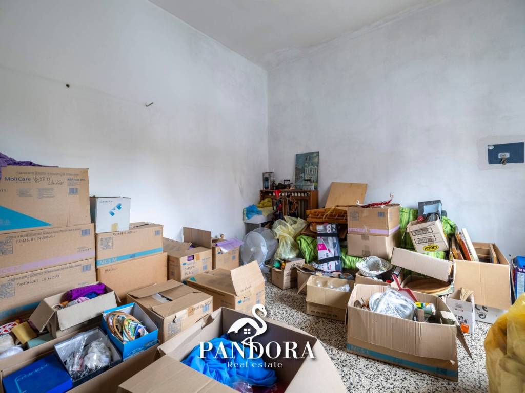 Villa a Gallarate in Via Stragliati, 11 - Foto 4