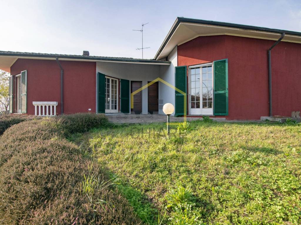 Villa a Binasco in Via Evangelista Torricelli, 23 - Foto 2