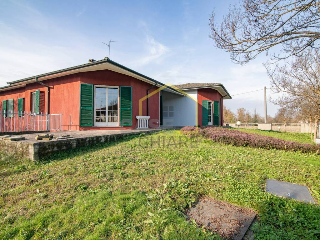 Villa a Binasco in Via Evangelista Torricelli, 23 - Foto 3