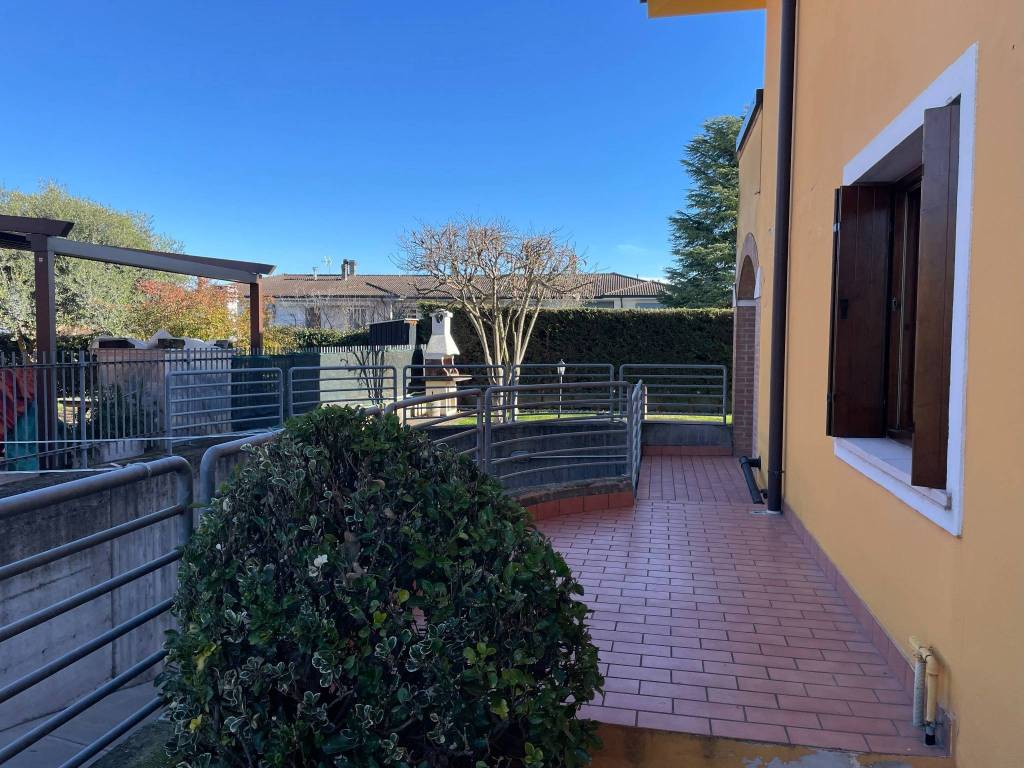 Villa a Isola della scala - Foto 4