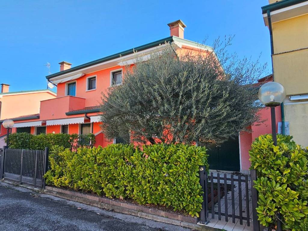 Appartamento a Caorle in Via Firenze - Foto 5