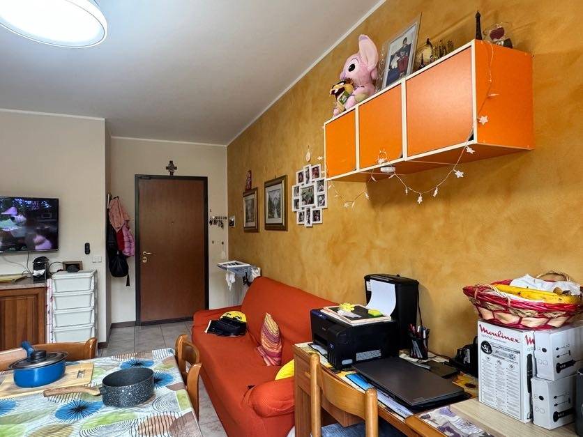 Appartamento a Gavirate in Via Giuseppe Mazzini - Foto 2