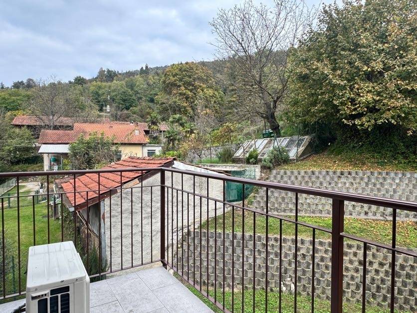 Appartamento a Gavirate in Via Giuseppe Mazzini - Foto 3