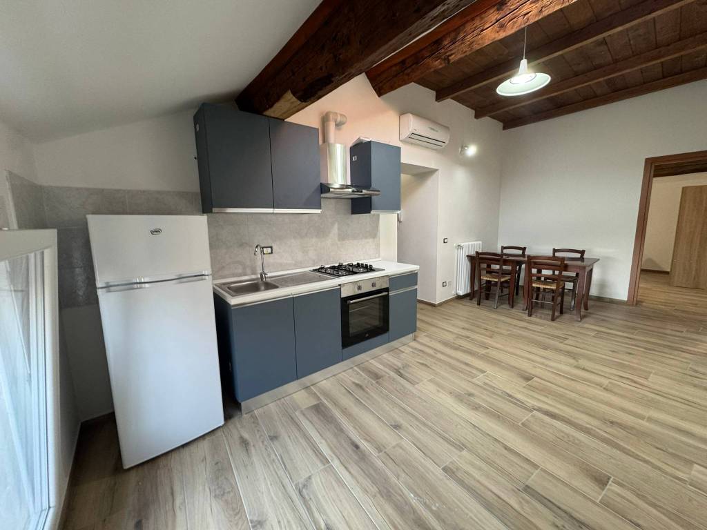 Appartamento a Ferrara in Via Carlo Mayr, 34 - Foto 2