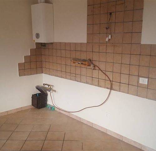 Appartamento a Poggio san marcello - Foto 2