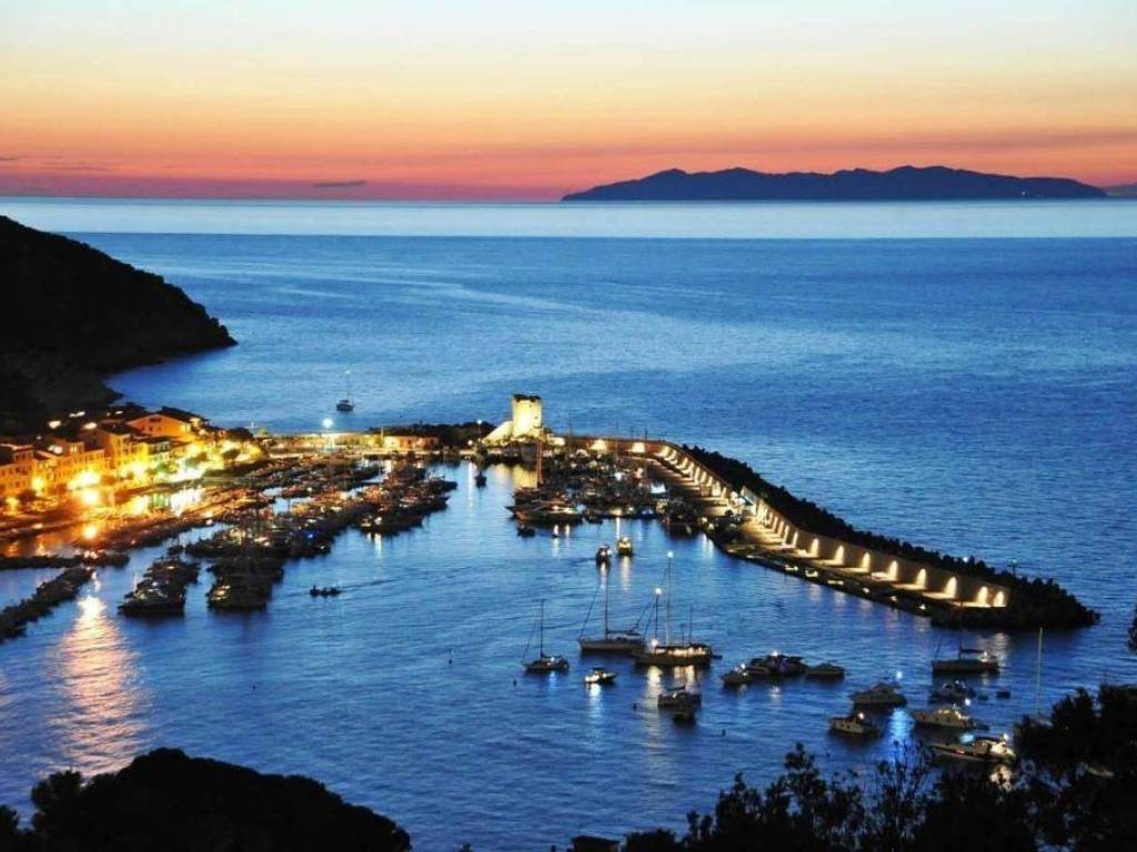 Immobile a Marciana marina in piazza vittoria - Foto 4