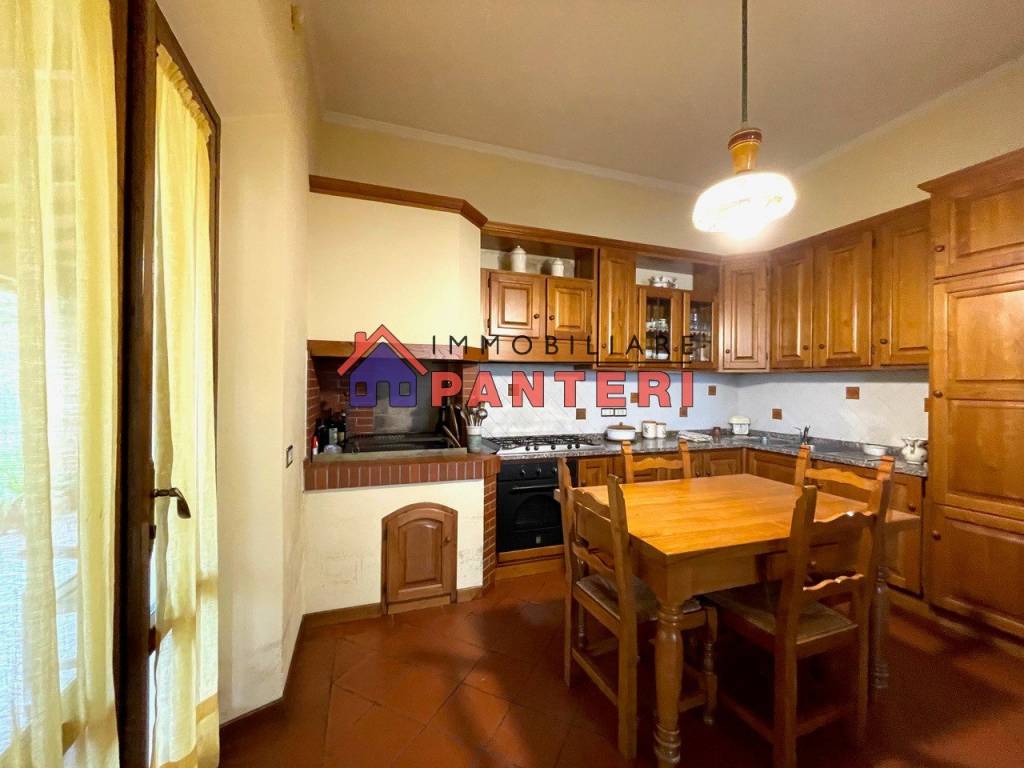 Villa a Pescia in Via 27 Aprile 1859 - Foto 5