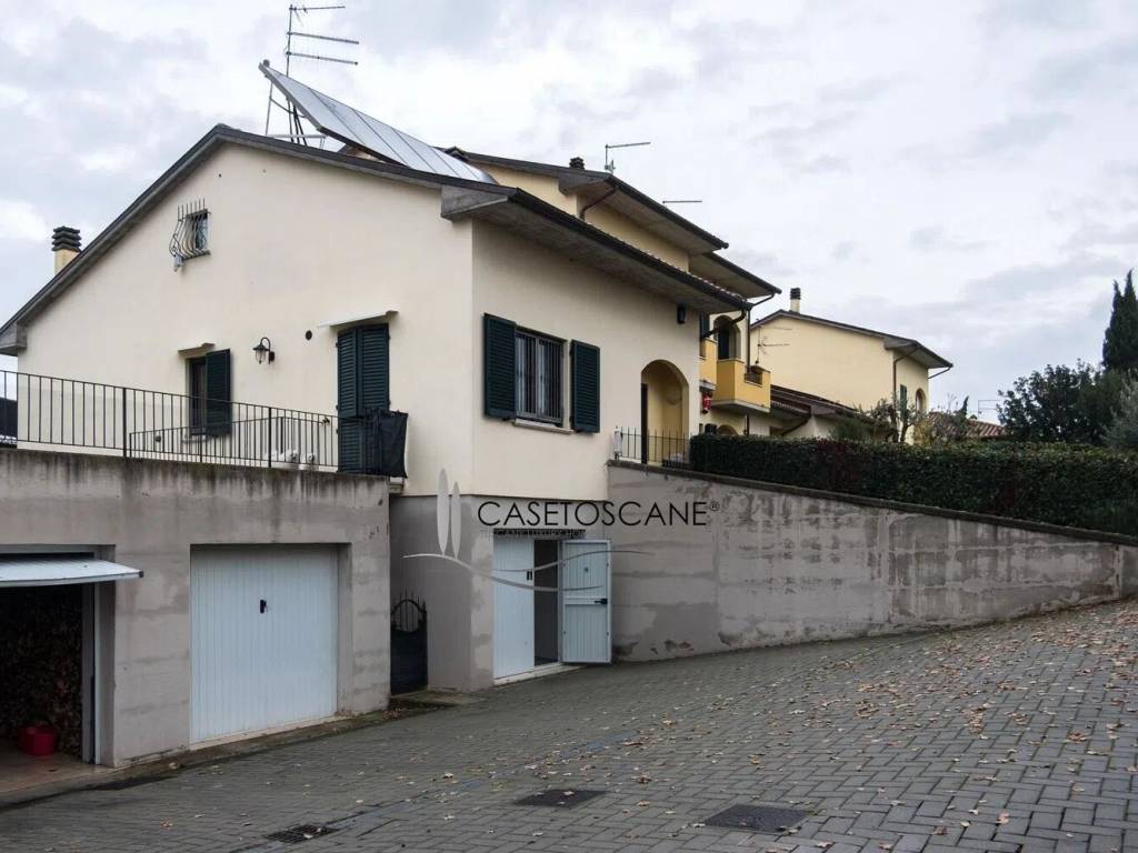 Villa a Lucignano - Foto 2