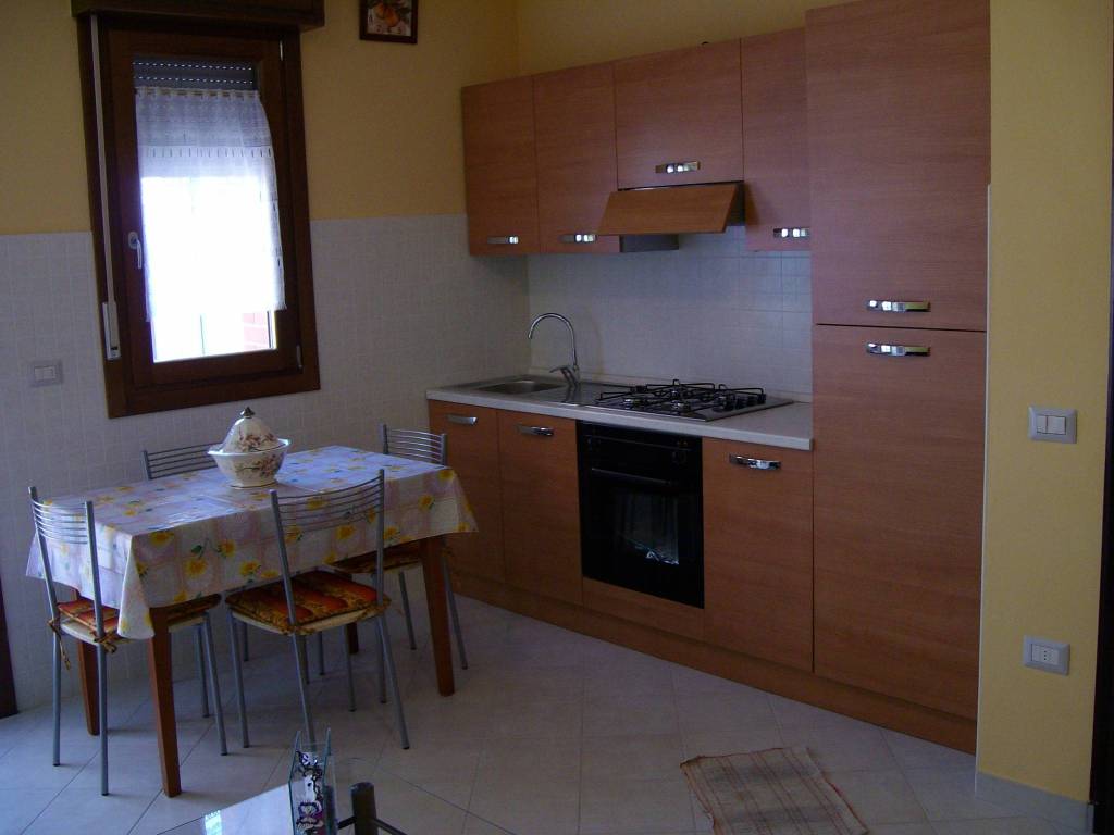 Appartamento a Alessandria in Via Umberto Giordano, 72 - Foto 2