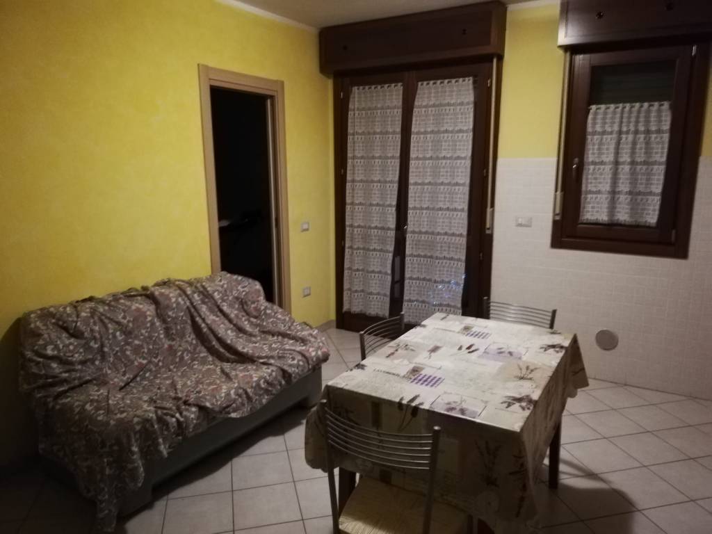Appartamento a Alessandria in Via Umberto Giordano, 72 - Foto 3