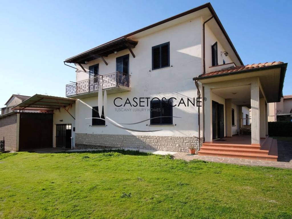 Villa a Castiglion fiorentino in Montecchio - Foto 4