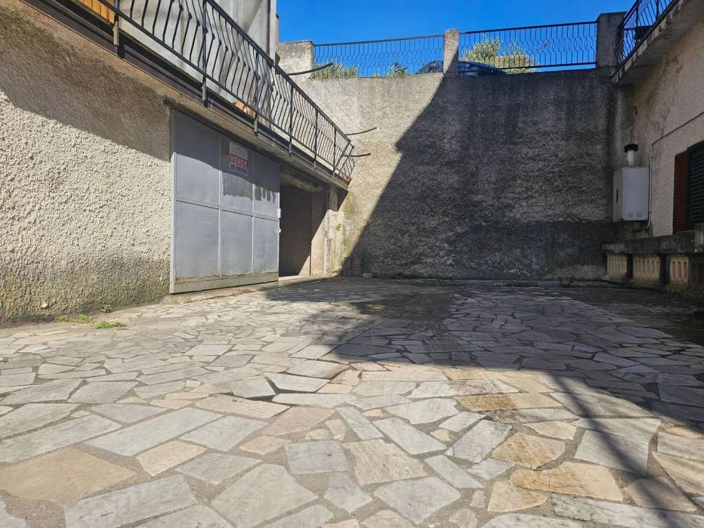 Box / garage a Castrolibero in Viale Pietro Mancini No Number - Foto 4