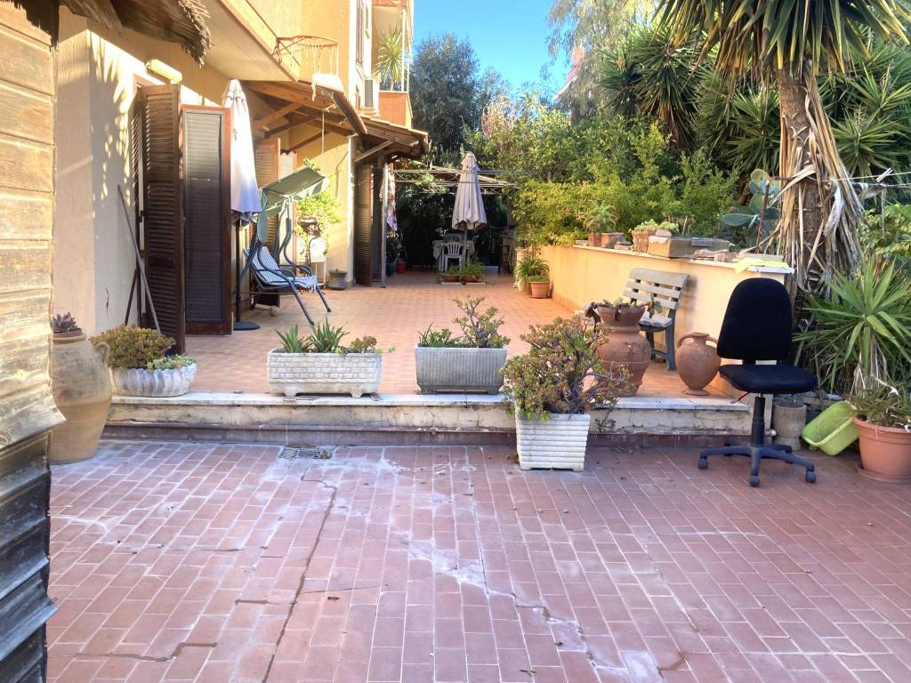 Appartamento a Ladispoli in Via Flavia - Foto 3