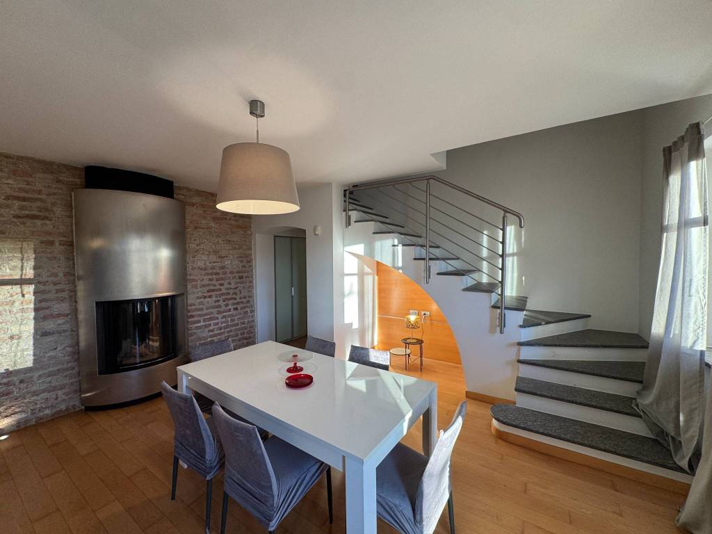 Villa a Corneliano d'alba in Via Lemonte, 20 - Foto 4