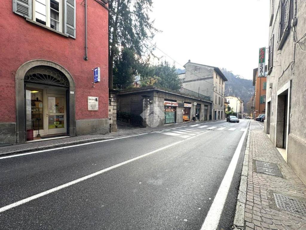 Immobile a Breno in Via Giuseppe Mazzini, 71 - Foto 3
