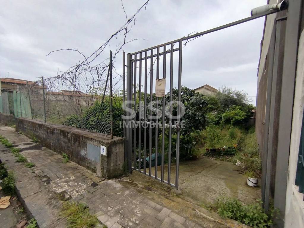 Terreno a Acireale in Via Vincenzo Grasso - Foto 2
