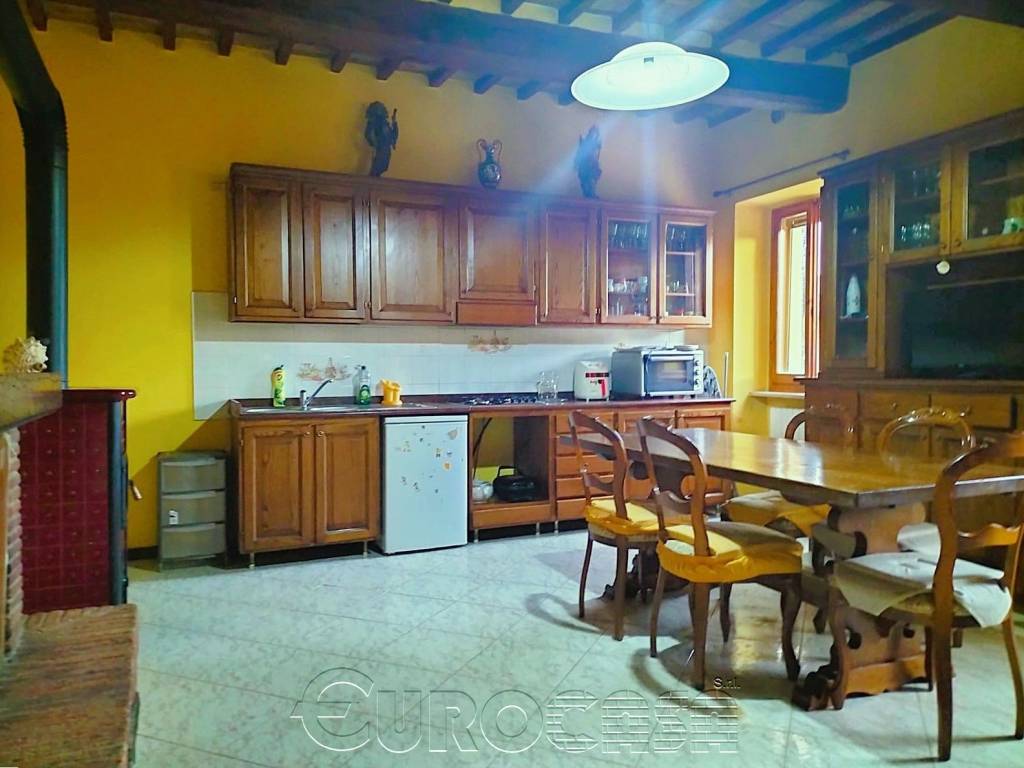Appartamento a Umbertide in MONTECASTELLI - Foto 4