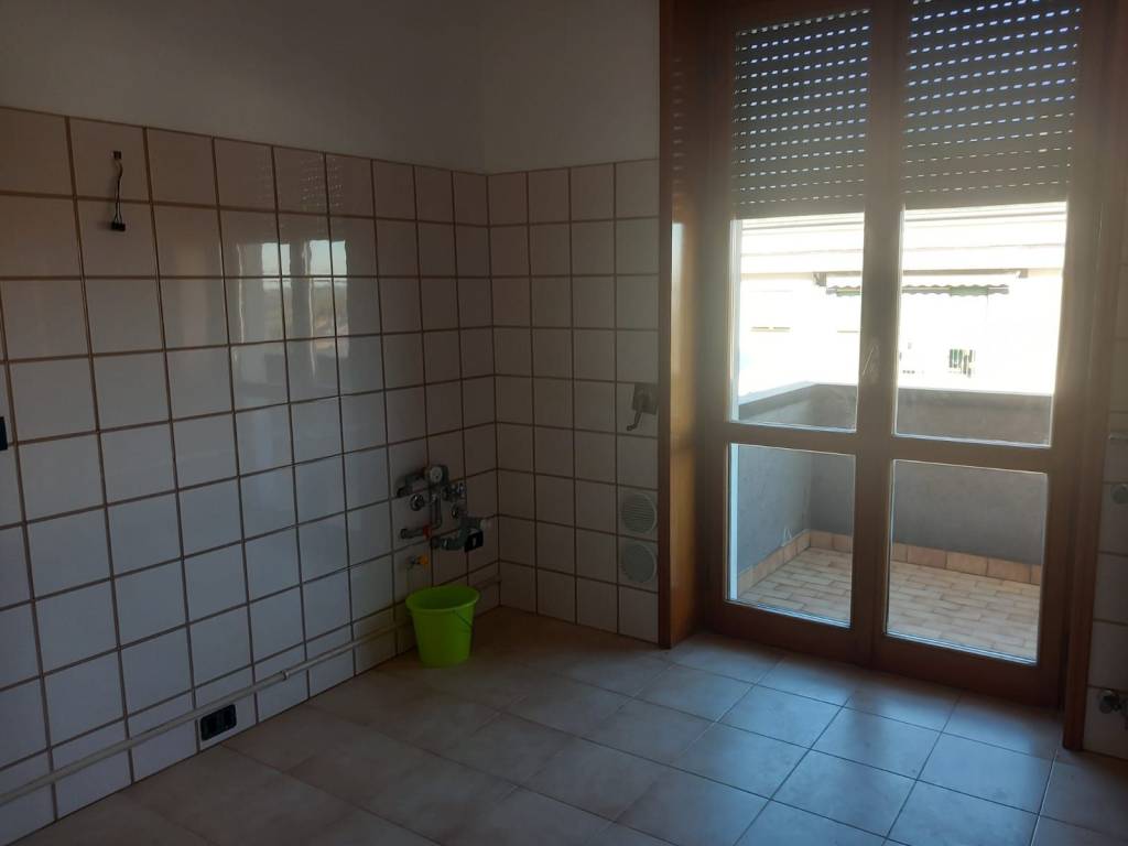 Appartamento a Piacenza in Via Luigi Vigotti, 12 - Foto 2