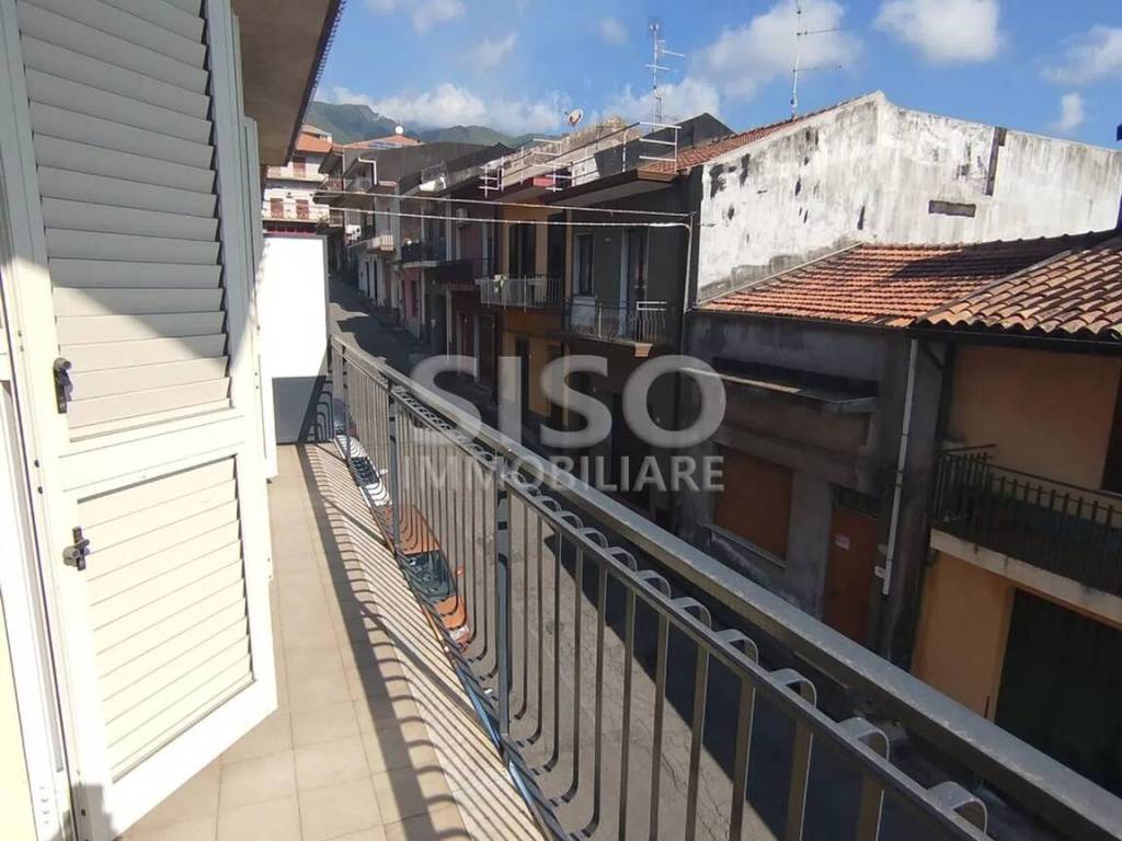 Appartamento a Zafferana etnea in Via Tenente Scuderi Giuseppe - Foto 2