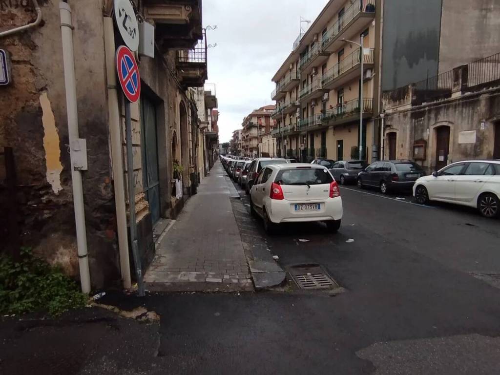 Immobile a Aci catena in Via Croce - Foto 4