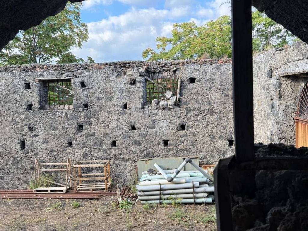 Rustico / casale a Santa venerina in Via Provinciale - Foto 5