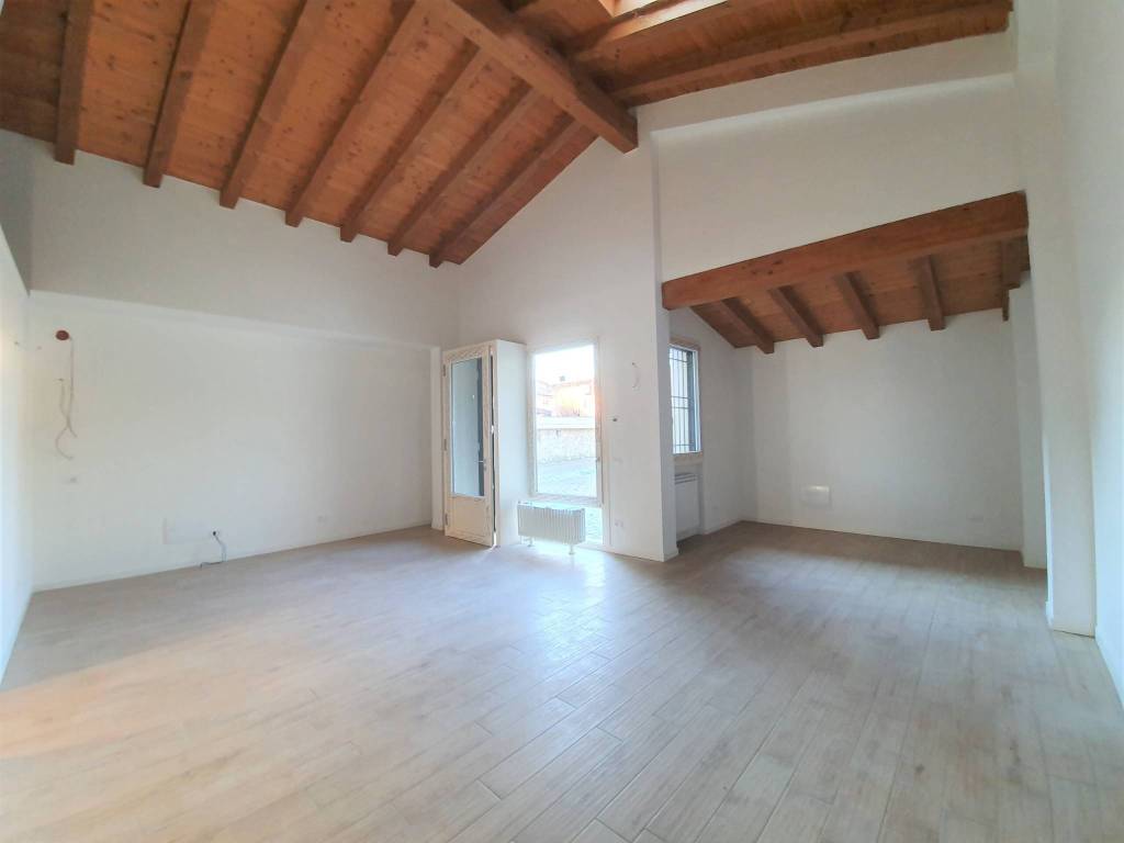 Appartamento a Bovezzo in Via I Maggio - Foto 2