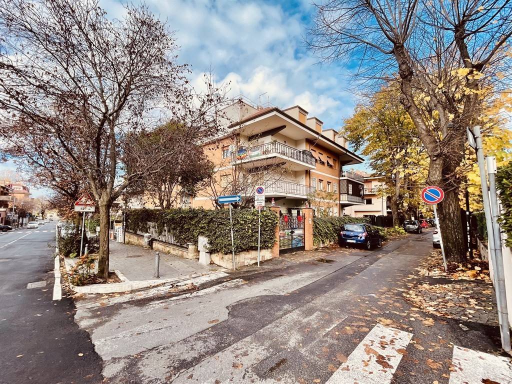 Appartamento a Grottaferrata in via roma, 27 - Foto 2