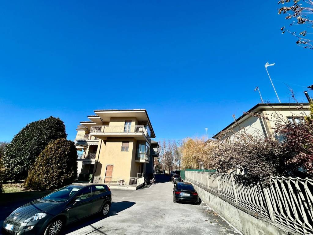 Appartamento a Savigliano in Viale Piave - Foto 5