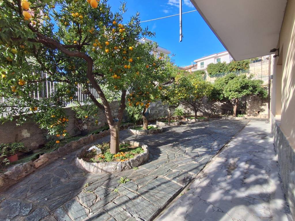 Appartamento a Pietra ligure in Via San Domenico - Foto 2