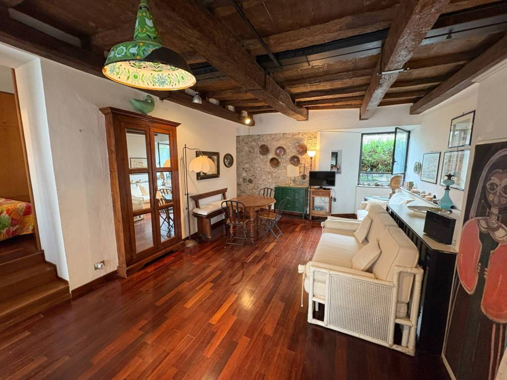Appartamento a San felice circeo in via Giuseppe Garibaldi, 22 - Foto 2