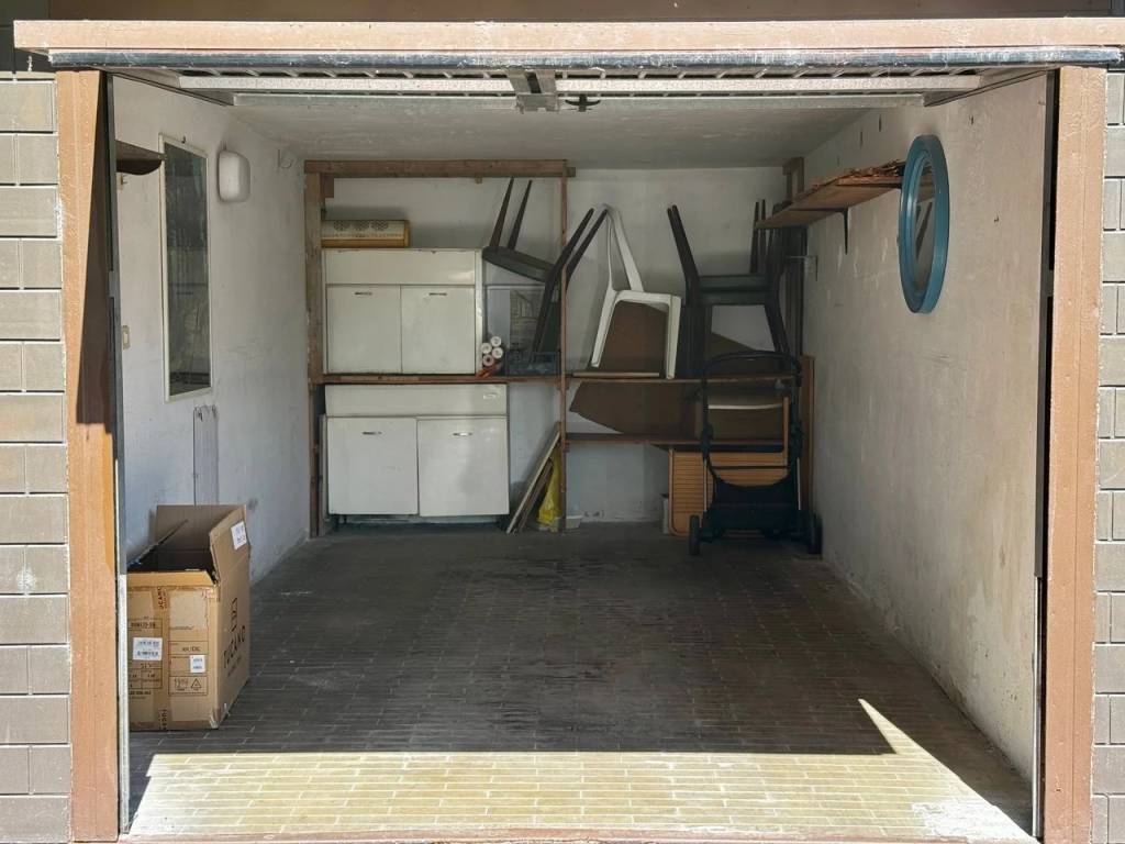 Box / garage a Borghetto santo spirito in Via Tevere, 17 - Foto 2