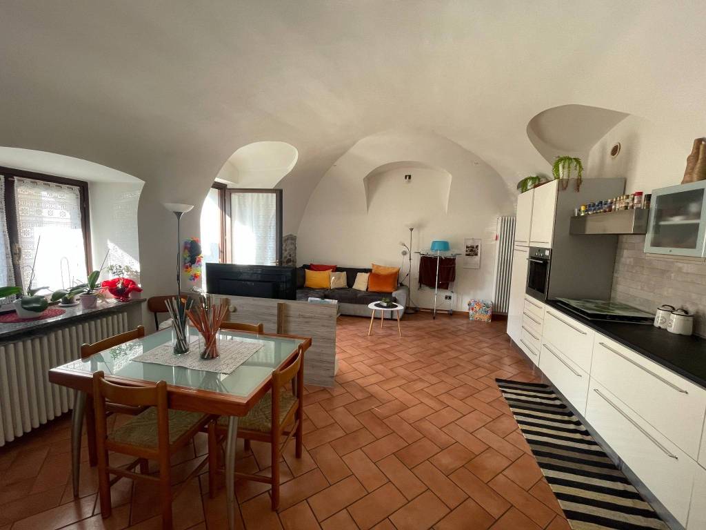 Appartamento a Verzuolo in Via Asilo Keller, 17 - Foto 5