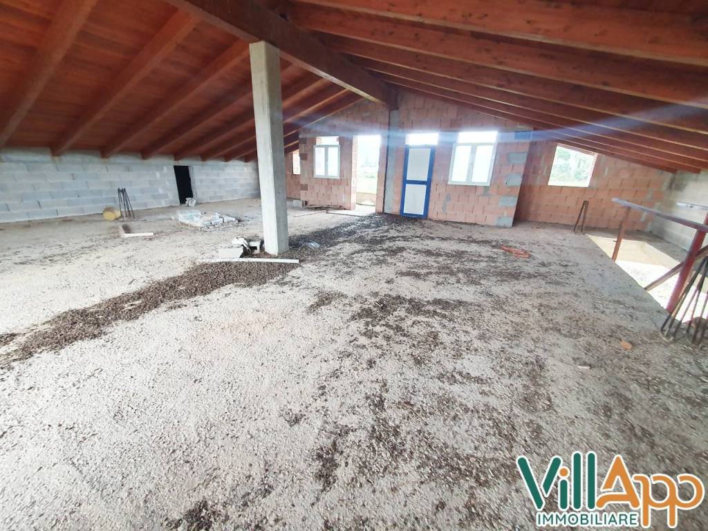 Villa a Fondi in Via Sant'Antonio - Foto 5