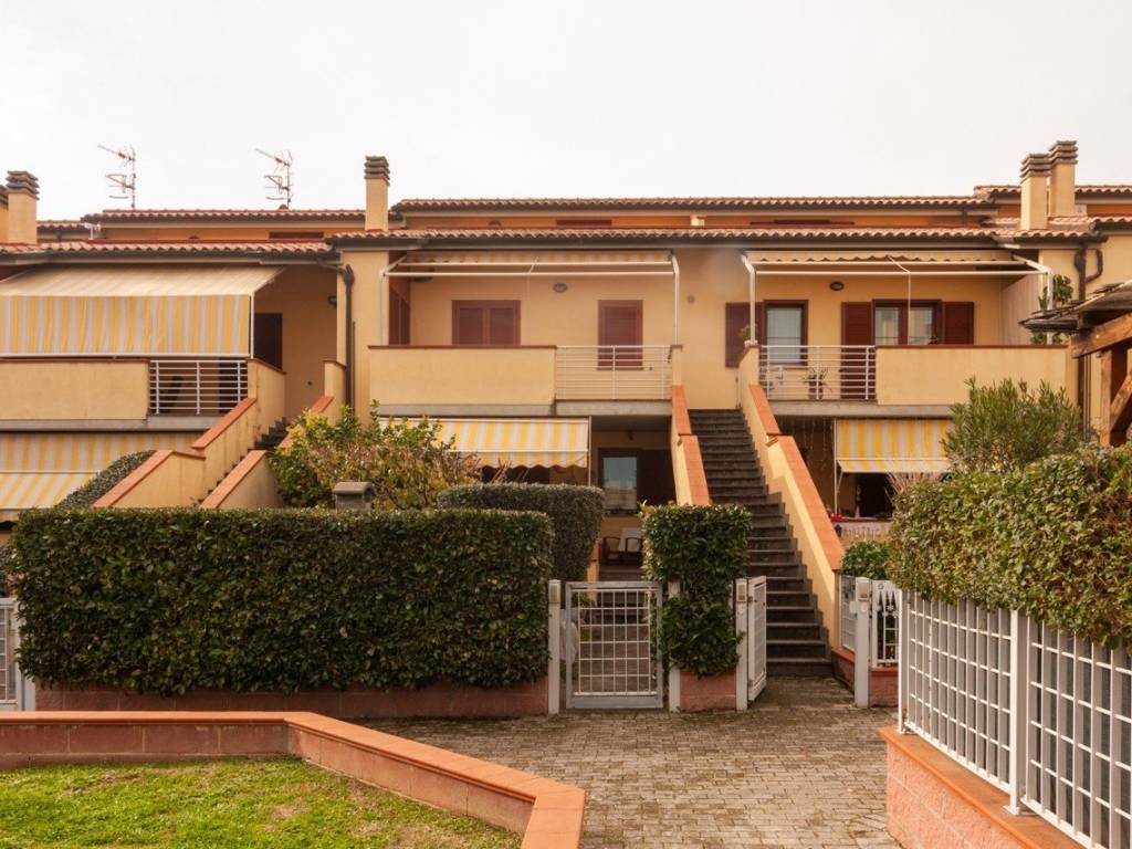 Appartamento a Follonica in Via Blasetti, 2 - Foto 3