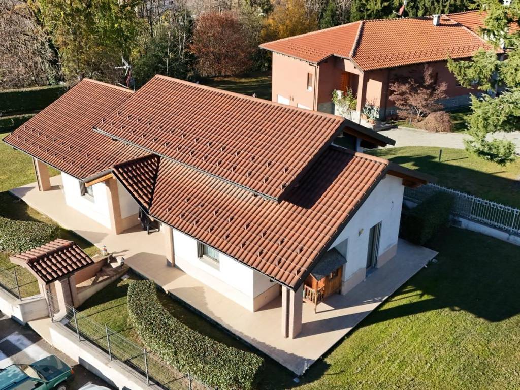 Villa a Corio in Via Camillo Benso di Cavour, 96 - Foto 2