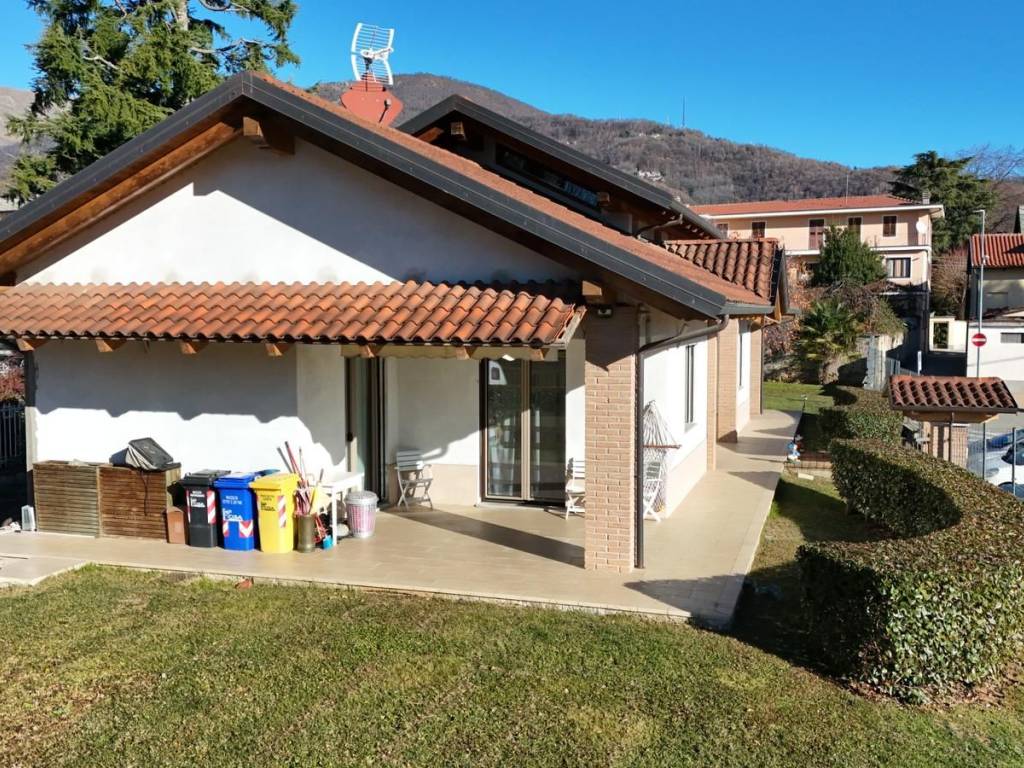 Villa a Corio in Via Camillo Benso di Cavour, 96 - Foto 4
