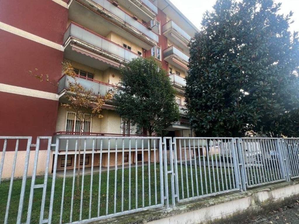 Appartamento a Piacenza in Via Giovan Paolo Feliziani, 6 - Foto 4