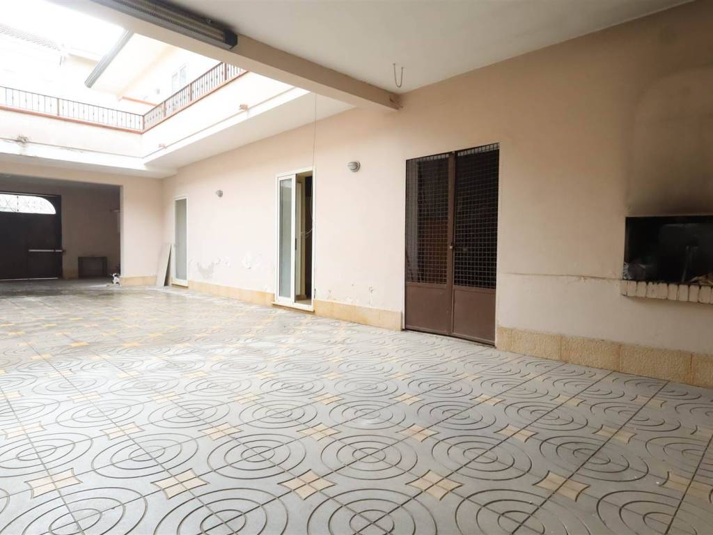 Palazzo / stabile a San cipriano d'aversa in Via Luigi Caterino, 52 - Foto 2