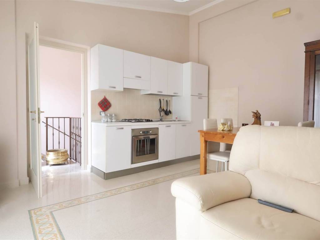 Palazzo / stabile a San cipriano d'aversa in Via Luigi Caterino, 52 - Foto 4