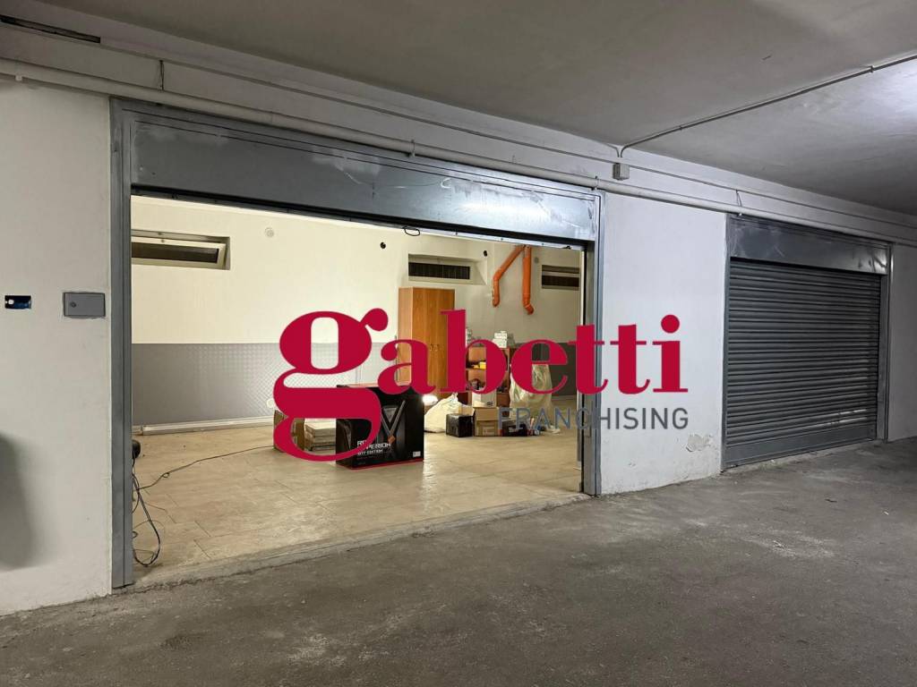 Box / garage a San nicola la strada in Via Grotta, 41 - Foto 3