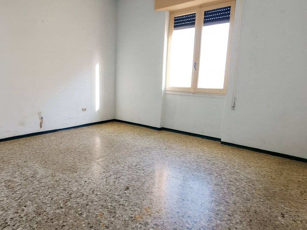Appartamento a Imperia in Via Antonio Delbecchi, 28 - Foto 2