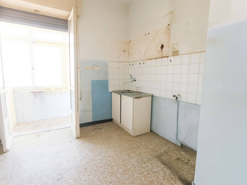 Appartamento a Imperia in Via Antonio Delbecchi, 28 - Foto 5