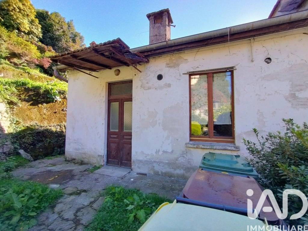 Casa indipendente a Verbania in Via INTRA PREMENO, 44 - Foto 4