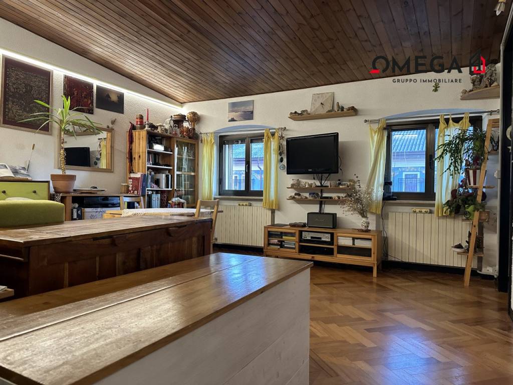 Appartamento a Trieste in VIA REVOLTELLA 30 - Foto 2