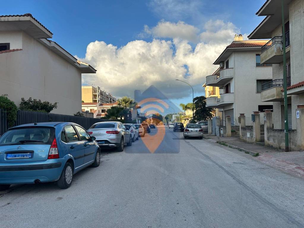 Appartamento a Castelvetrano in Via Giovan Battista Noto, 8 - Foto 2