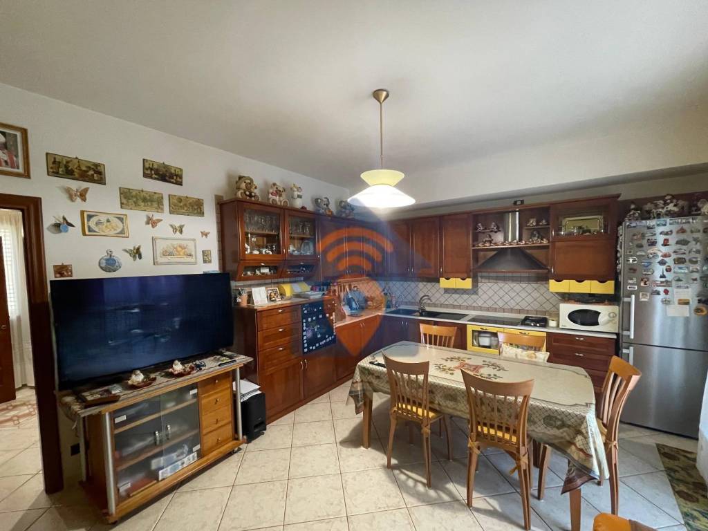 Appartamento a Castelvetrano in Via Giovan Battista Noto, 8 - Foto 4