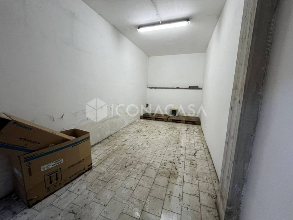 Box / garage a Bari in Viale Japigia - Foto 4