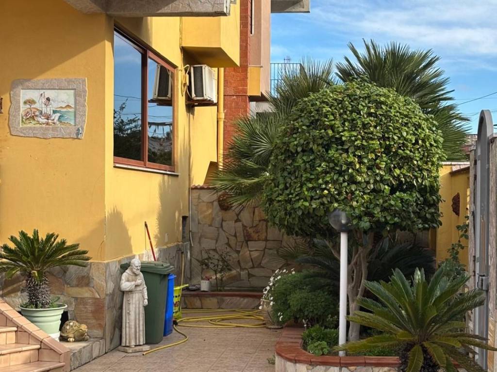 Villa a Giugliano in campania in Via Lago Patria - Foto 4