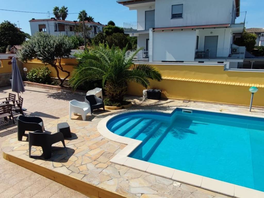 Villa a Giugliano in campania in Via Lago Patria - Foto 5